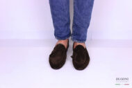 Mocassino camoscio marrone con nappine </br> U271 Calzature uomo