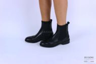 Stivaletto in pelle nero con borchiette </br> D1325 Scarpe donna