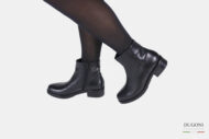 Stivaletto in pelle nappa nero con cerniera  </br> D1439 Scarpe donna