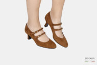 Mary Jane in  camoscio marrone chiaro con doppio cinturino </br> D1548 Mary Jane