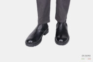 Stivaletto  in pelle nera  con elastici _JP DAVID   <br> U365 Calzature uomo