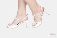 Sandalo in pelle avorio <br/>  D1675 COLLEZIONE SPOSA