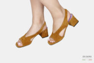 Sandalo in camoscio marrone cuoio Le gazzelle </br> D1800 Outlet