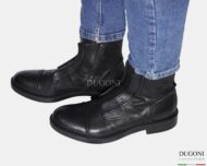 Anfibio nero  in pelle vintage_PAWELK’S  <br> U426 Calzature uomo