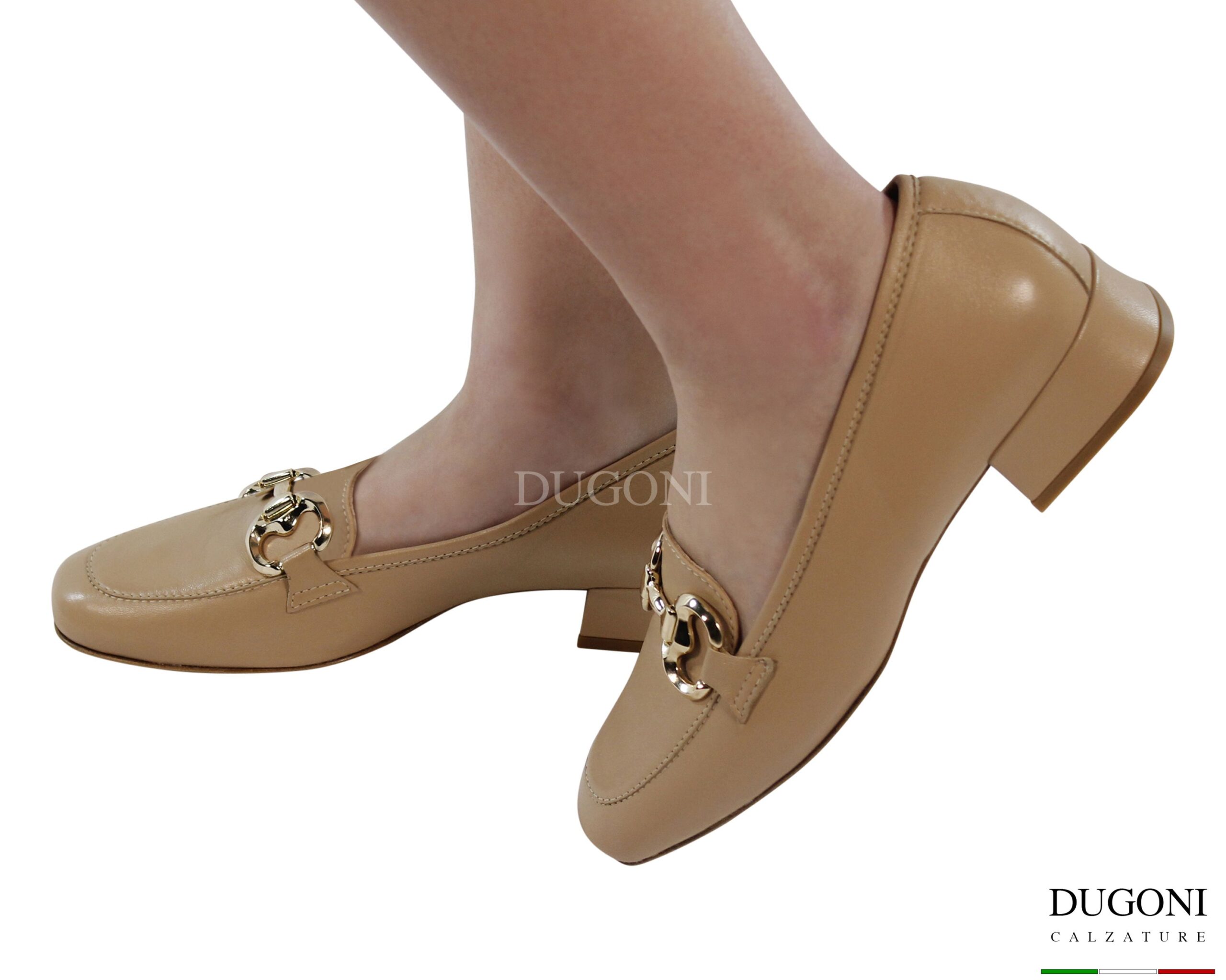 Mocassino  in pelle nude con morsetto    </br><span>-lavorazione a sacchetto-</span></br> D1861 Mocassini